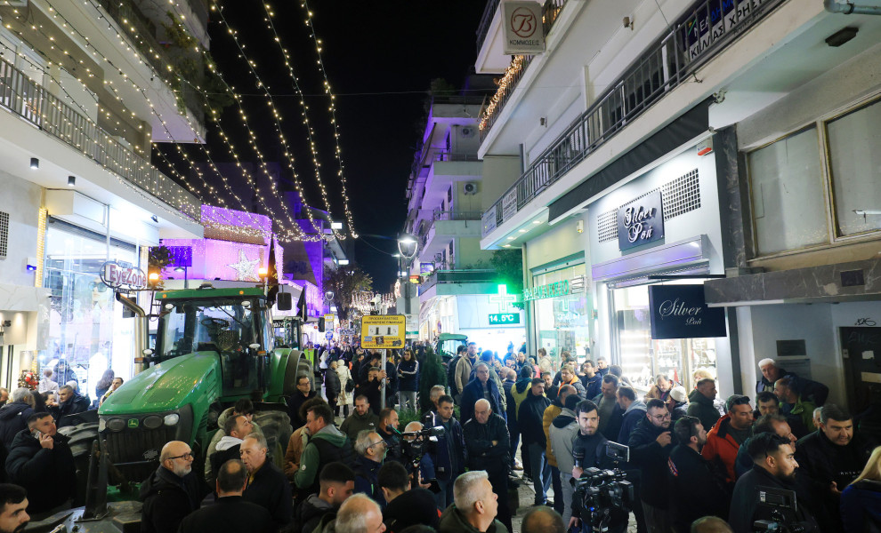 ΜΕ ΤΡΑΚΤΕΡ ΣΤΟΥΣ ΔΡΟΜΟΥΣ ΤΗΣ ΛΑΡΙΣΑΣ ΟΙ ΑΓΡΟΤΕΣ ΤΗΣ ΝΙΚΑΙΑΣ (ΦΩΤΟ: ΚΥΔΩΝΑΣ ΓΙΩΡΓΟΣ/INTIME NEWS)