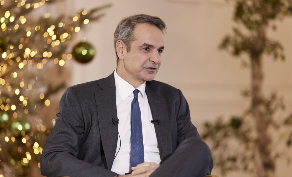 ΣΤΙΓΜΙΟΤΥΠΟ ΑΠΟ ΤΗ ΣΥΝΕΝΤΕΥΞΗ ΤΟΥ ΚΥΡΙΑΚΟΥ ΜΗΤΣΟΤΑΚΗ ΣΤΟ ACTION 24 (ΦΩΤΟ: ΓΡΑΦΕΙΟ ΤΥΠΟΥ ΠΡΩΘΥΠΟΥΡΓΟΥ/ΔΗΜΗΤΡΗΣ ΠΑΠΑΜΗΤΣΟΣ)