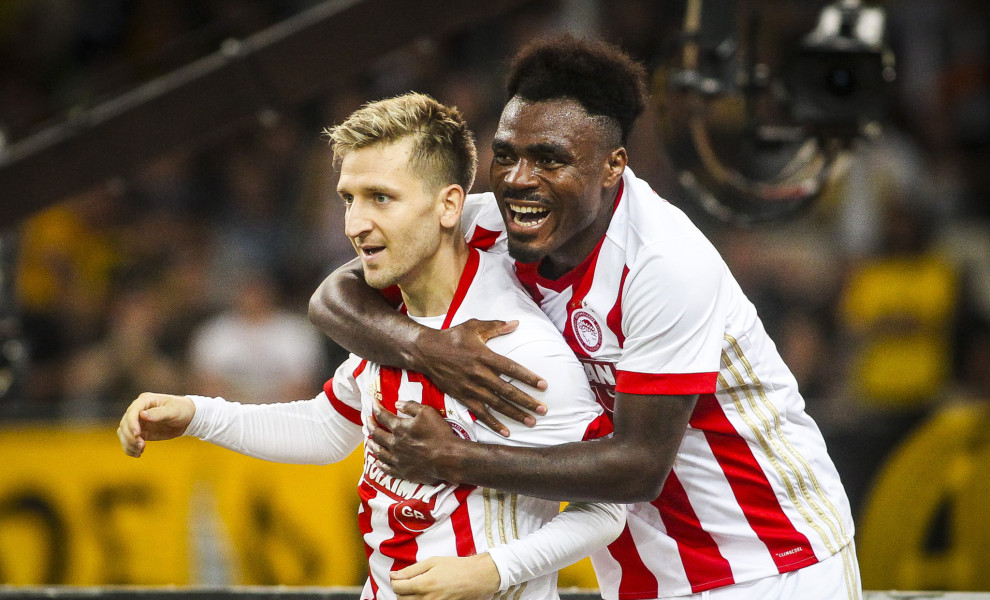 Ο Μάρκο Μάριν με τον Μάνουελ Εμενίκε./ Eurokinissi