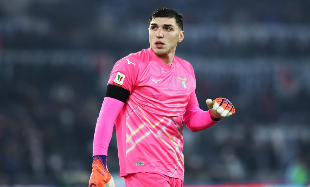 Ο Χρήστος Μανδάς στον αγώνα της Λάτσιο εναντίον της Μίλαν. Πηγή: ΑΠΕ ΜΠΕ