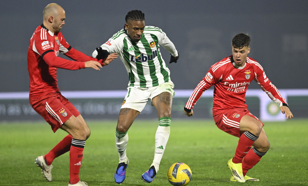 O Αντρέ Λουίζ κόντρα στην Μπενφίκα/ ΑΠΕ ΜΠΕ