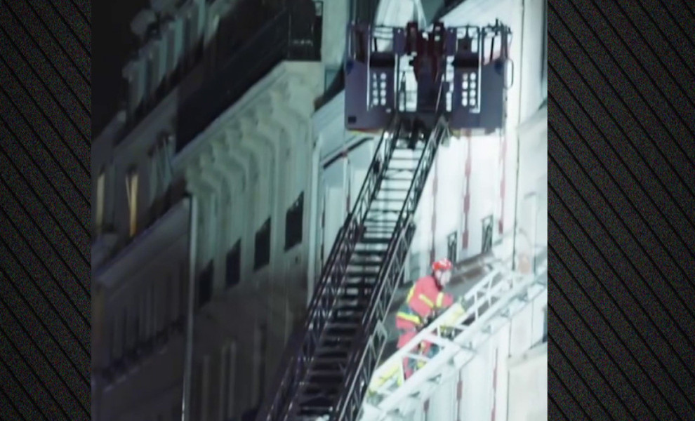 Screenshot, Social Media