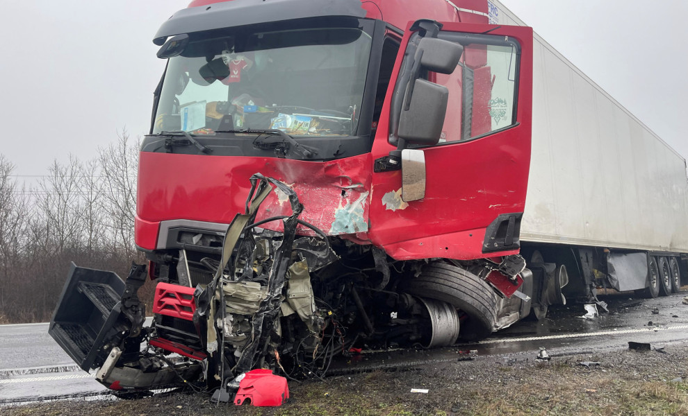 Εικόνα από το τρομακτικό τροχαίο (φωτο: Lugo Info/Handout via REUTERS)