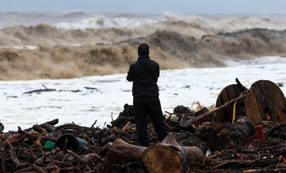ΠΛΗΜΜΥΡΕΣ ΣΤΟΝ ΑΓΙΟΚΑΜΠΟ ΛΑΡΙΣΑΣ ΣΤΟ ΥΨΟΣ ΤΗΣ ΓΕΦΥΡΑΣ ΚΑΛΑΤΡΑΒΑ ΑΠΟ ΤΗΝ ΕΝΤΟΝΗ ΒΡΟΧΟΠΤΩΣΗ (ΦΩΤΟ: ΘΑΝΑΣΗΣ ΚΑΛΙΑΚΟΥΔΑΣ
INTIME NEWS)