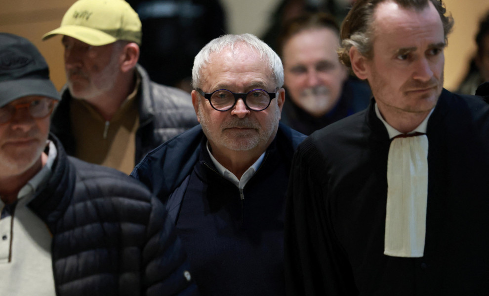 Πρώην Γάλλος γερουσιαστής δικάζεται με την κατηγορία της απόπειρας νάρκωσης βουλευτού με MDMA / Reuters