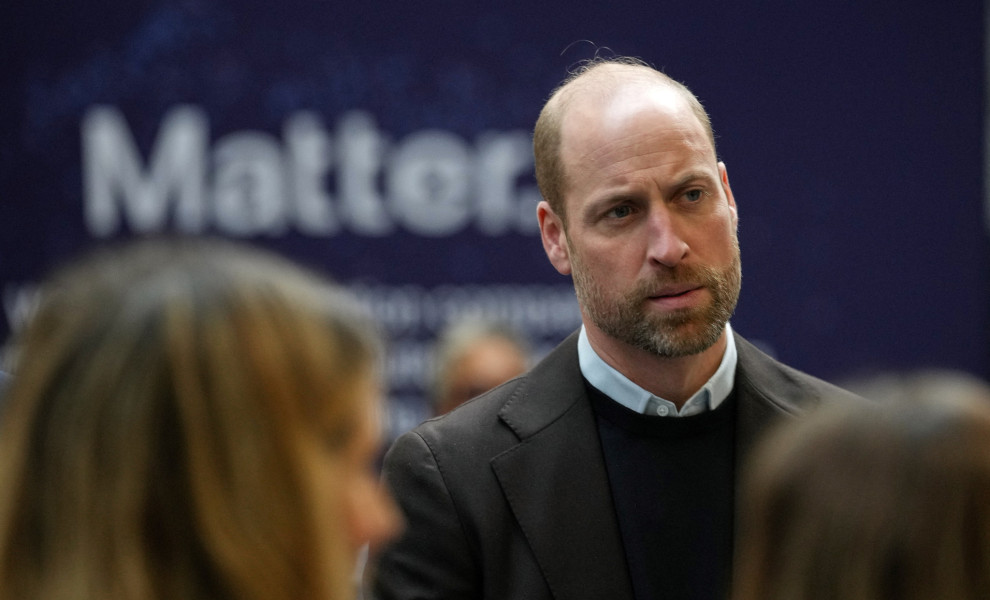 Ο πρίγκιπας Ουίλιαμ συνομιλεί με διαγωνιζόμενους στα βραβεία Earthshot 2025 / Reuters