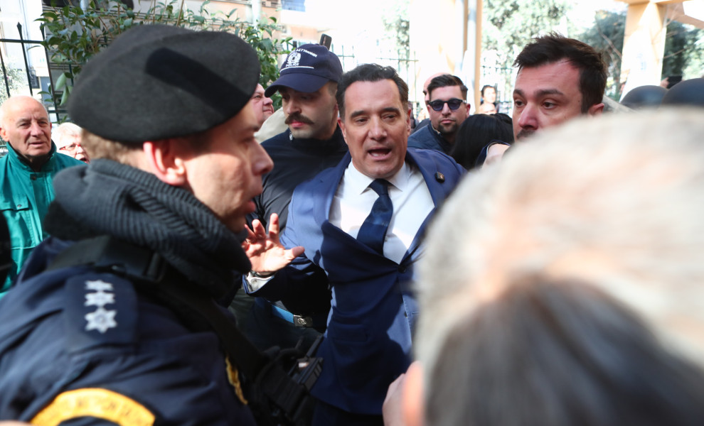 Ένταση στην επίσκεψη Γεωργιάδη στο Γενικό Κρατικό / Φωτ.: Eurokinissi