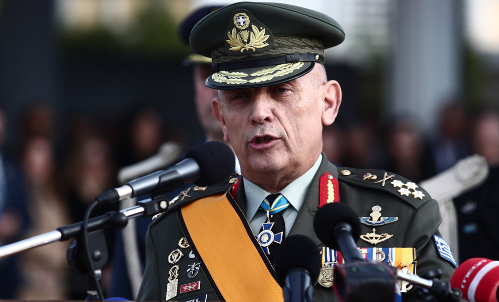 O επίτιμος αρχηγός ΓΕΕΘΑ, στρατηγός Κωνσταντίνος Φλώρος (Eurokinissi)