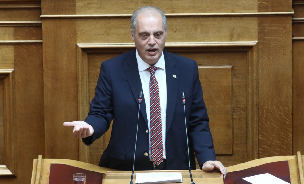 Συζήτηση στην Ολομέλεια της Βουλής των άρθρων και του συνόλου του σχεδίου νόμου, "Ρυθμίσεις για την αντιμετώπιση της πανδημίας του κορωνοιού COVID-19, την ενίσχυση της προστασίας της δημόσιας υγείας και των υπηρεσιών υγείας, το ηλεκτρονικό σύστημα παρακολ