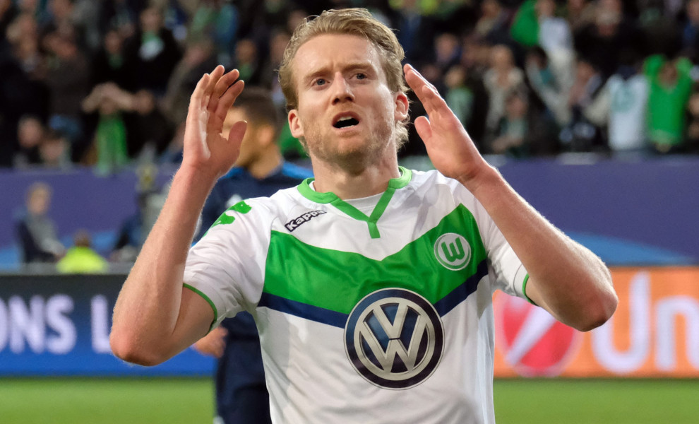 ΑΠΕ ΜΠΕ/ Ο Αντρέ Σούρλε με τη φανέλα της Βόλφσμπουργκ.