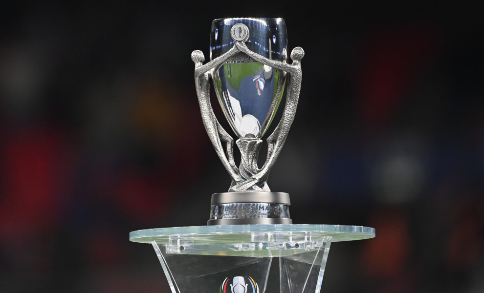 ΑΠΕ ΜΠΕ/ Το τρόπαιο του Finalissima.