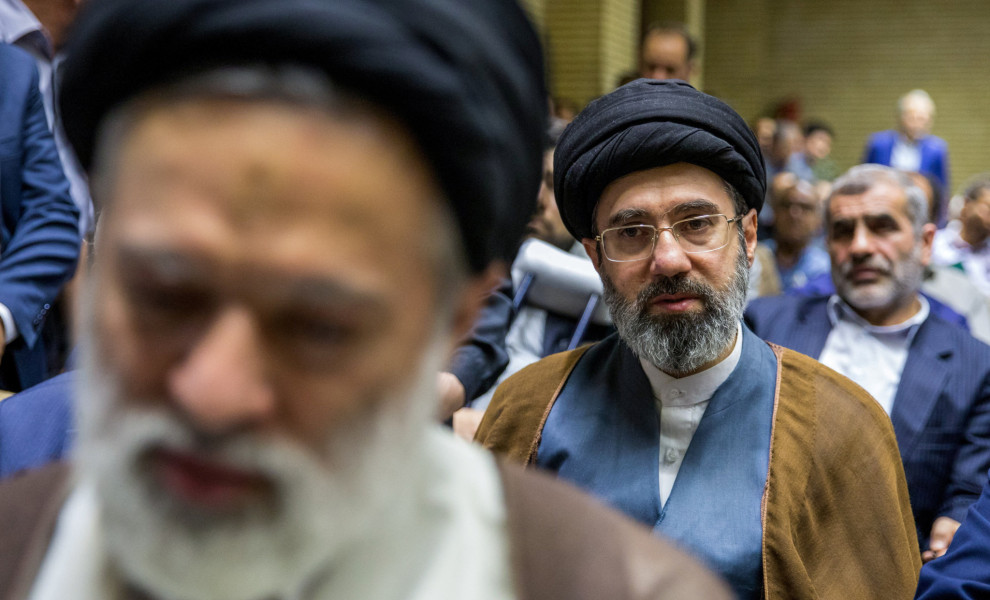 Ο νέος ανώτατος ηγέτης του Ιράν, Αγιατολάχ Μοζτάμπα Χαμενεΐ / Reuters