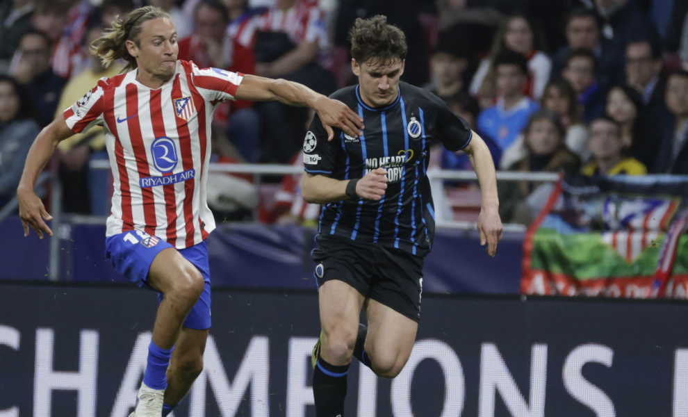 ΑΠΕ ΜΠΕ/ Ο Χρήστος Τζόλης ενάντια στον Μάρκος Γιορέντε στο Champions League.