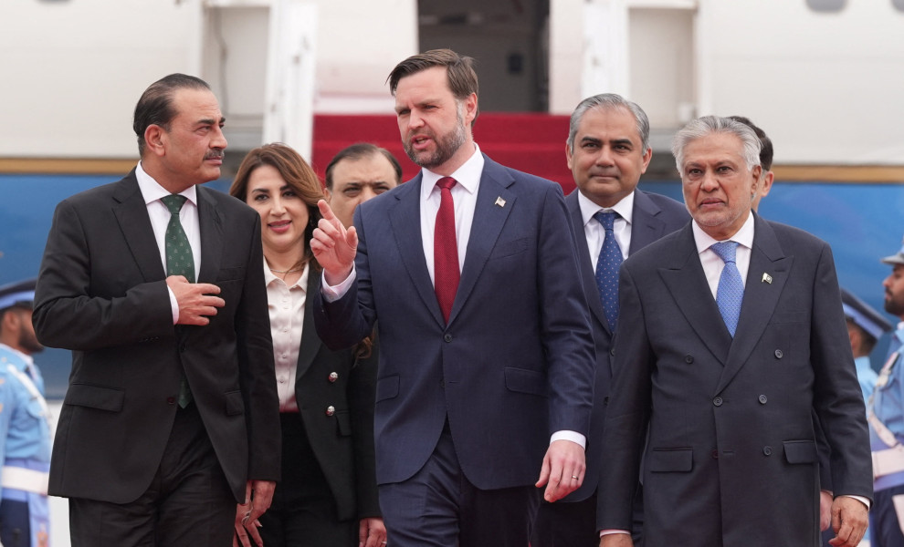 Ο Τζέι Ντι Βανς φτάνει στο Πακιστάν/Reuters