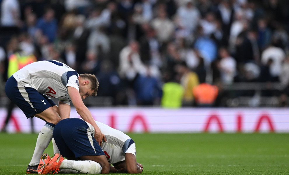 Οι καταρρακωμένοι ψυχολογικά παίκτες της Τότεναμ/ΑΠΕ ΜΠΕ