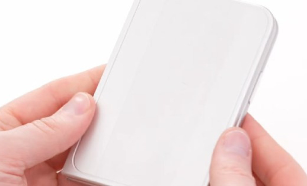 Κάπως έτσι θα είναι το αναδιπλούμενο iPhone Ultra της Apple