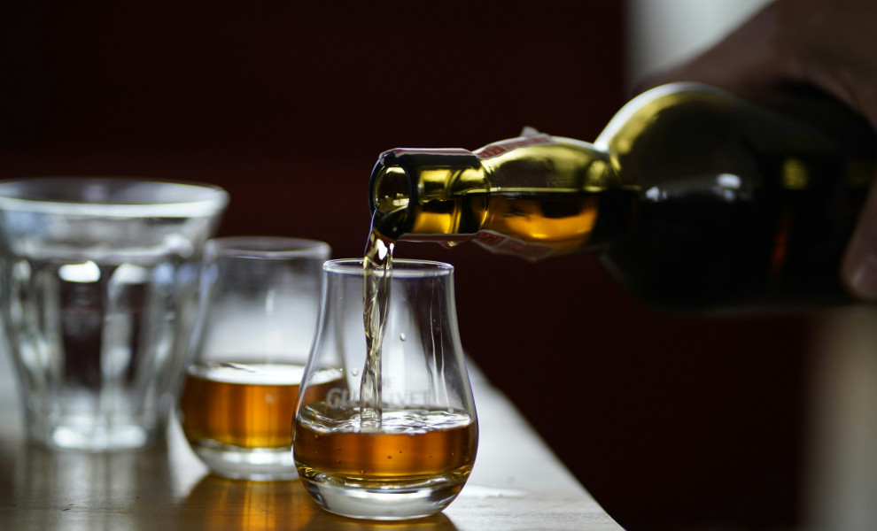 Ένα σπάνιο Yamazaki 50 ετών πουλήθηκε σε δημοπρασία για περίπου 1,05 εκατ. δολάρια / Φωτογραφία αρχείου (Unsplash)