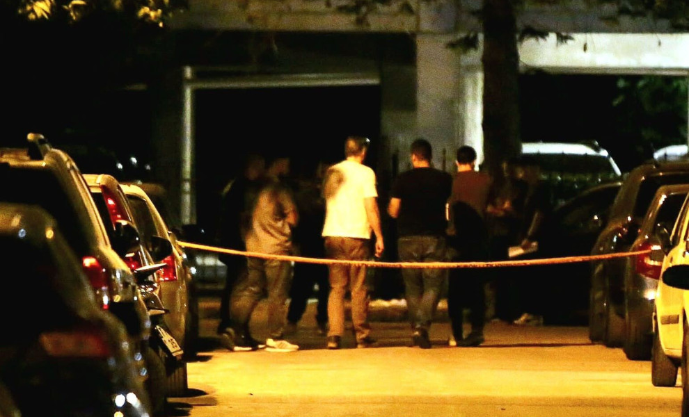 Στιγμιότυπο μετά την αιματηρή συμπλοκή στην Καλλιθέα / Φωτ.: FLASH