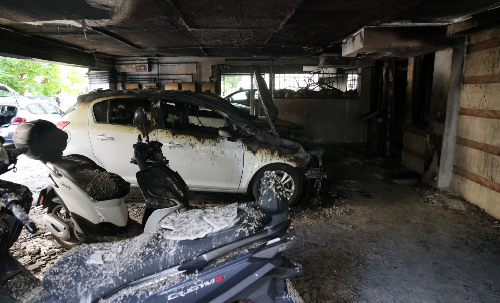ΕΜΠΡΗΣΤΙΚΗ ΕΠΙΘΕΣΗ ΜΕ ΓΚΑΖΑΚΙΑ ΣΕ ΠΥΛΩΤΗ ΠΟΛΥΚΑΤΟΙΚΙΑΣ ΣΤΗΝ ΟΔΟ ΓΡΑΒΙΑΣ ΣΤΗ ΘΕΣΣΑΛΟΝΙΚΗ - ΤΡΑΥΜΑΤΙΣΜΟΣ ΠΕΝΤΕ ΕΝΟΙΚΩΝ
INTIME NEWS / ΑΒΡΑΜΙΔΗΣ ΑΛΕΞΑΝΔΡΟΣ