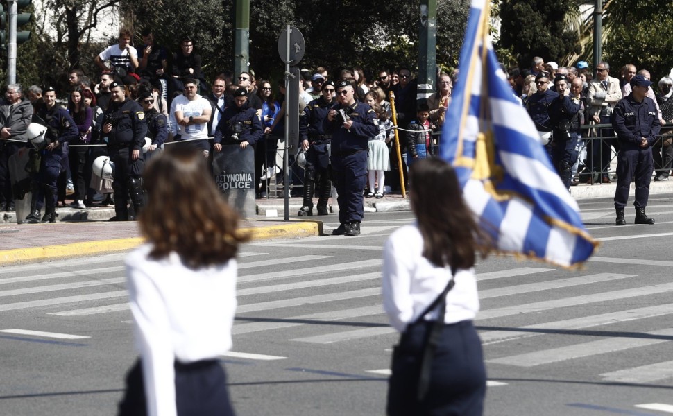 Μαθητική Παρέλαση/Φωτογραφία EUROKINISSI Μαθητική Παρέλαση/Φωτογραφία EUROKINISSI