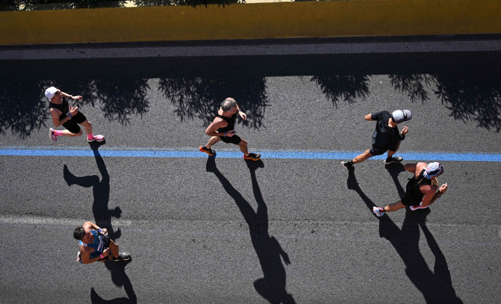 Δρομείς στον 40ο Αυθεντικό Μαραθώνιο της Αθήνας/φωτό eurokinissi