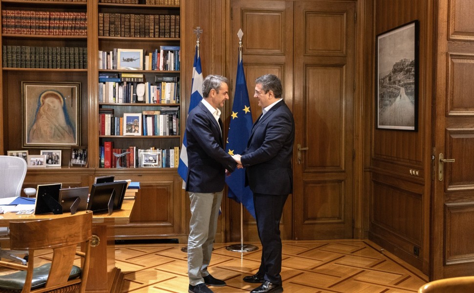 Εικόνα από την συνάντηση Μητσοτάκη - Τζιτζικώστα / Γραφείο Τύπου Πρωθυπουργού Εικόνα από την συνάντηση Μητσοτάκη - Τζιτζικώστα / Γραφείο Τύπου Πρωθυπουργού
