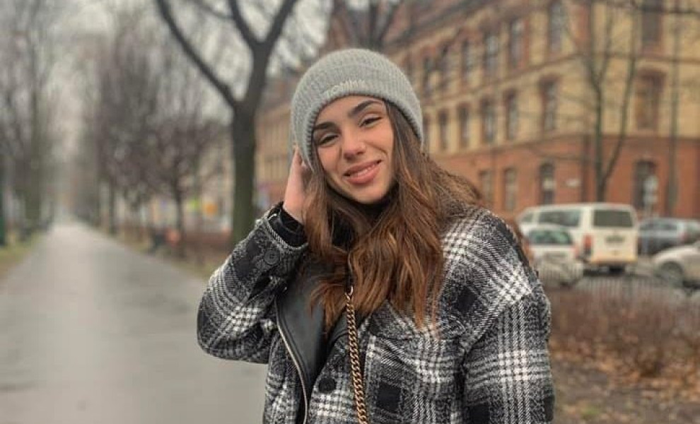 Η 22χρονη Έμμα που βρήκε τραγικό θάνατο στην άσφαλτο/φωτό intime