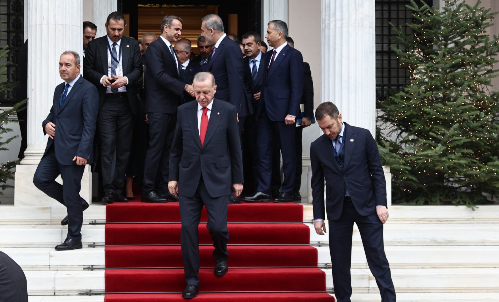 Φεύγει από το Μέγαρο Μαξίμου ο Ταγίπ Ερντογάν/φωτό intime