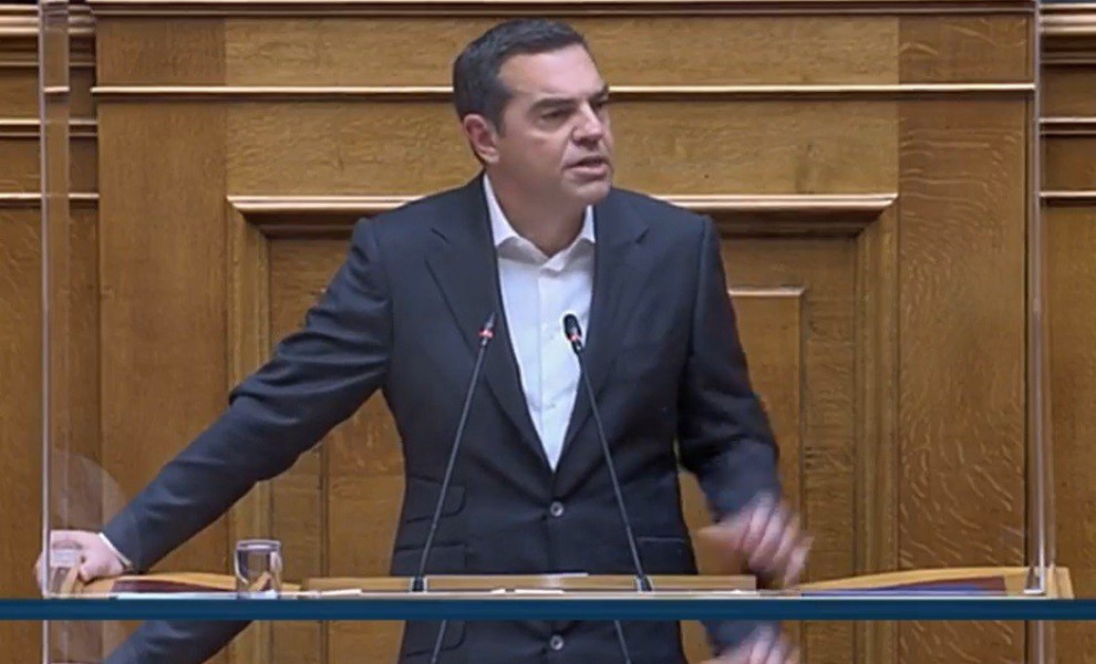 Συνεχίζονται οι έρευνες των σωστικών συνεργείων για τους αγνοούμενους στα συντρίμμια των δύο αμαξοστοιχιών που συγκρούστηκαν στα Τέμπη. Παρασκευή 3 Μαρτίου 2023 (ΛΕΩΝΙΔΑΣ ΤΖΕΚΑΣ/EUROKINISSI)