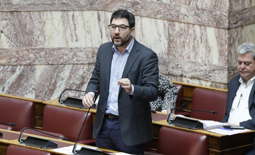 Ο Νάσος Ηλιόπουλος στη Βουλή: (φωτο: Eurokinissi)