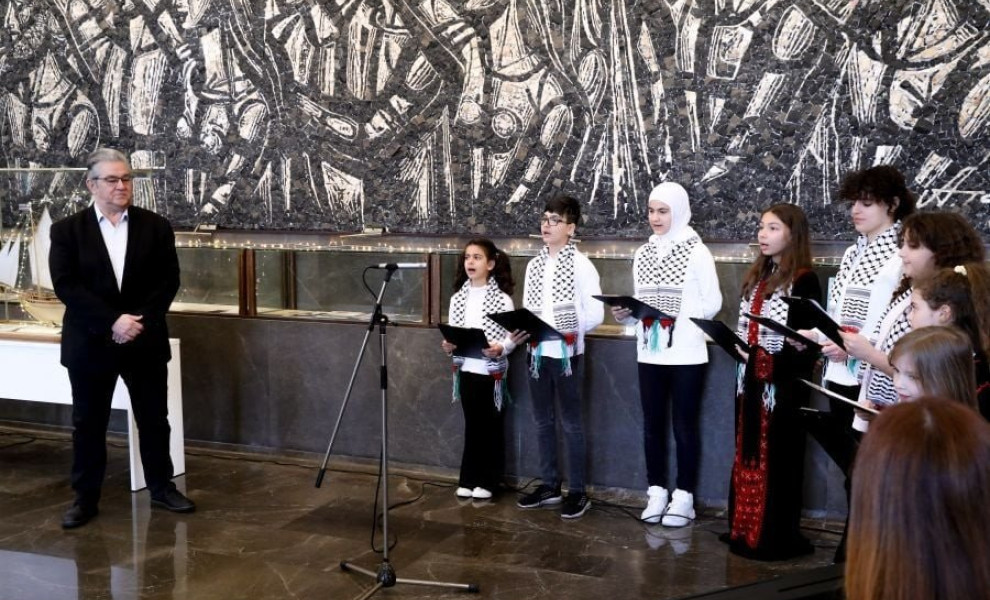 Κουτσούμπας Κάλαντα / intime