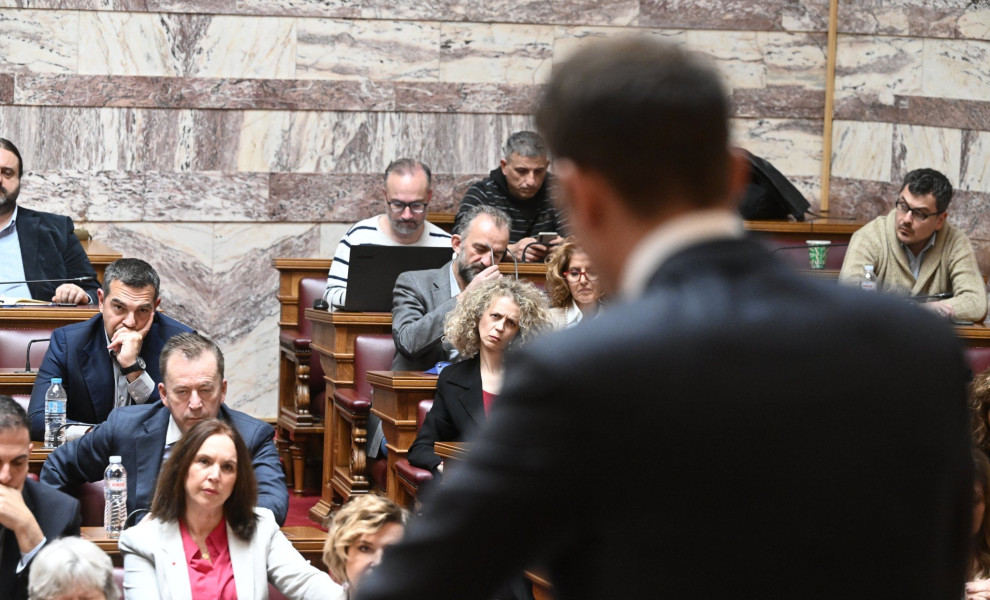 Άρση όλων των περιορισμών για το γάμο και την τεκνοθεσία ομόφυλων ζευγαριών στην πρόταση νόμου του ΣΥΡΙΖΑ / Eurokinissi