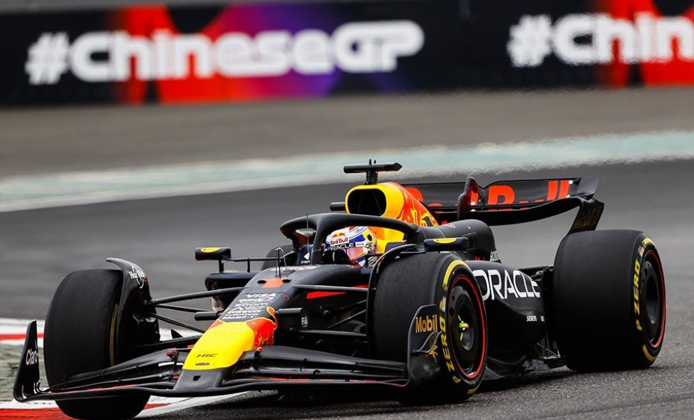 Photo: Pirelli 2024 China GP F1 Verstappen Q Photo: Pirelli 2024 China GP F1 Verstappen Q