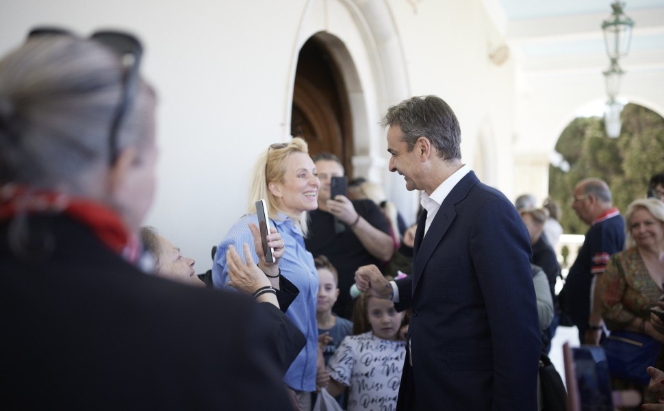 Ο Κυριάκος Μητσοτάκης στην Τήνο / Γραφείο Τύπου πρωθυπουργού Ο Κυριάκος Μητσοτάκης στην Τήνο / Γραφείο Τύπου πρωθυπουργού