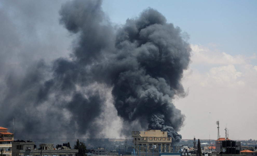 Βομβαρδισμός του Ισραήλ στη Ράφα. Φωτογραφία: Reuters