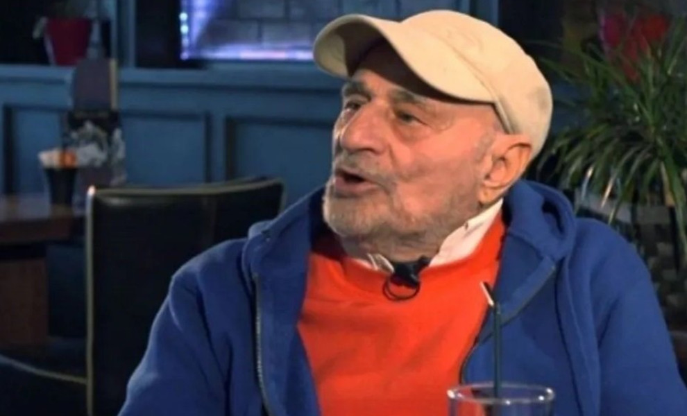 Συνέντευξη του Γιάννη Μαλούχου στην εκπομπή ΜΙΛΑΜΕ ΕΛΕΥΘΕΡΑ με τον Χάρη Αρβανιτίδη στην ΕΡΤ3