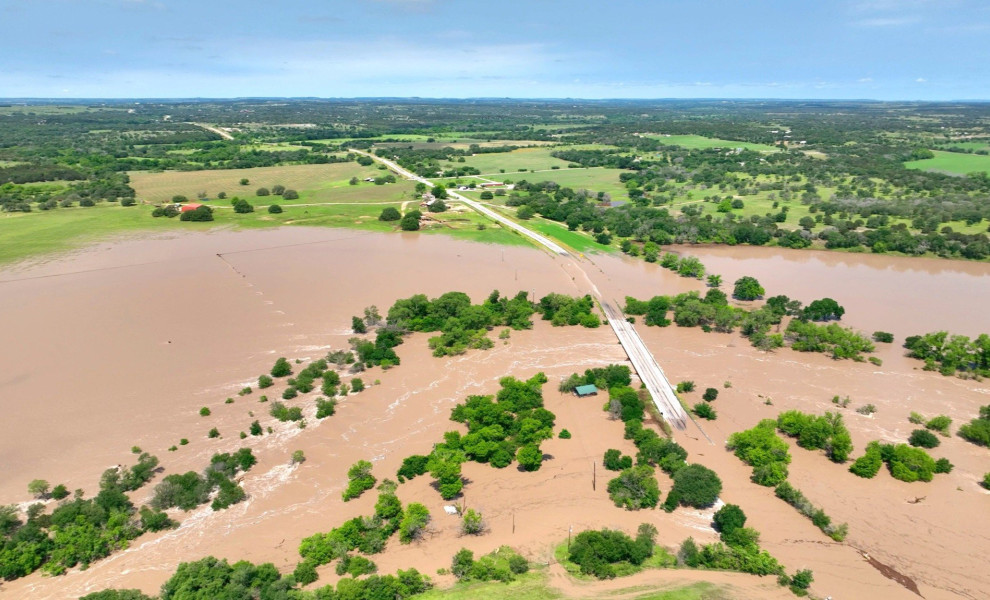 Σφοδρή καταιγίδα πλήττει πολιτείες των ΗΠΑ / Reuters