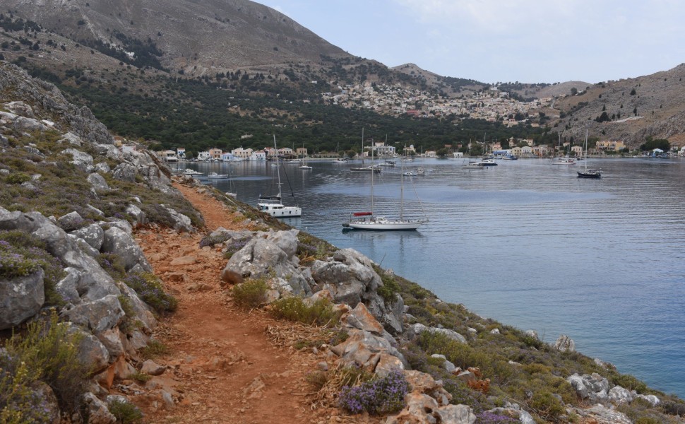 Εικόνα από τη Σύμη (φωτο: ΑΠΕ-ΜΠΕ/ΔΑΜΙΑΝΙΔΗΣ ΛΕΥΤΕΡΗΣ) Εικόνα από τη Σύμη (φωτο: ΑΠΕ-ΜΠΕ/ΔΑΜΙΑΝΙΔΗΣ ΛΕΥΤΕΡΗΣ)