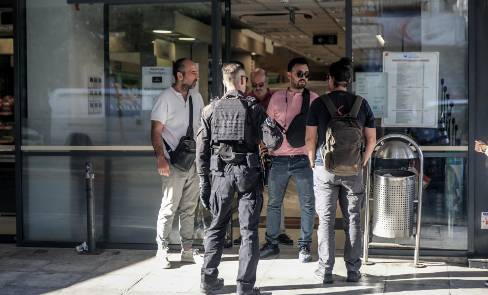 Πυροβολισμοί στον Πειραιά / eurokinissi