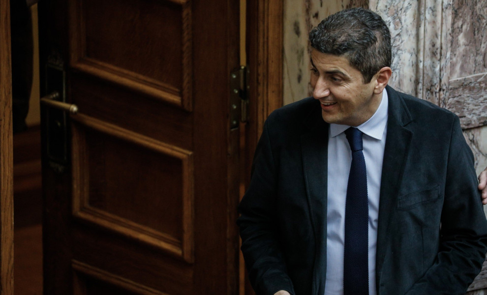 «Σεβαστή η απόφαση του Κυριάκου Μητσοτάκη, δεν παραδίδω την έδρα μου» η πρώτη δήλωση Αυγενάκη / Eurokinissi