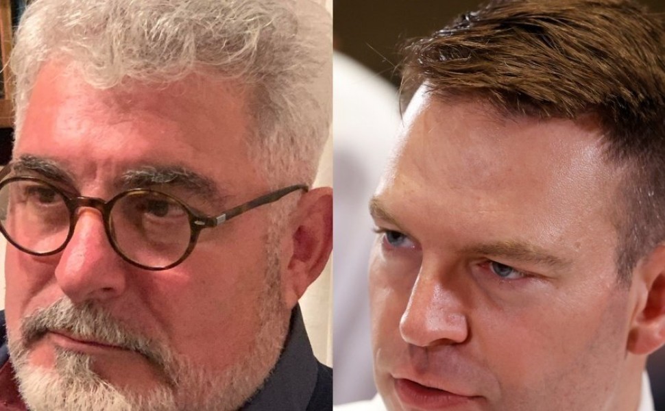 Ο Στέφανος Κασσελάκης ζήτησε το λόγο από τον Θύμιο Γεωργόπουλο επειδή μιλούσε με δημοσιογράφους Ο Στέφανος Κασσελάκης ζήτησε το λόγο από τον Θύμιο Γεωργόπουλο επειδή μιλούσε με δημοσιογράφους