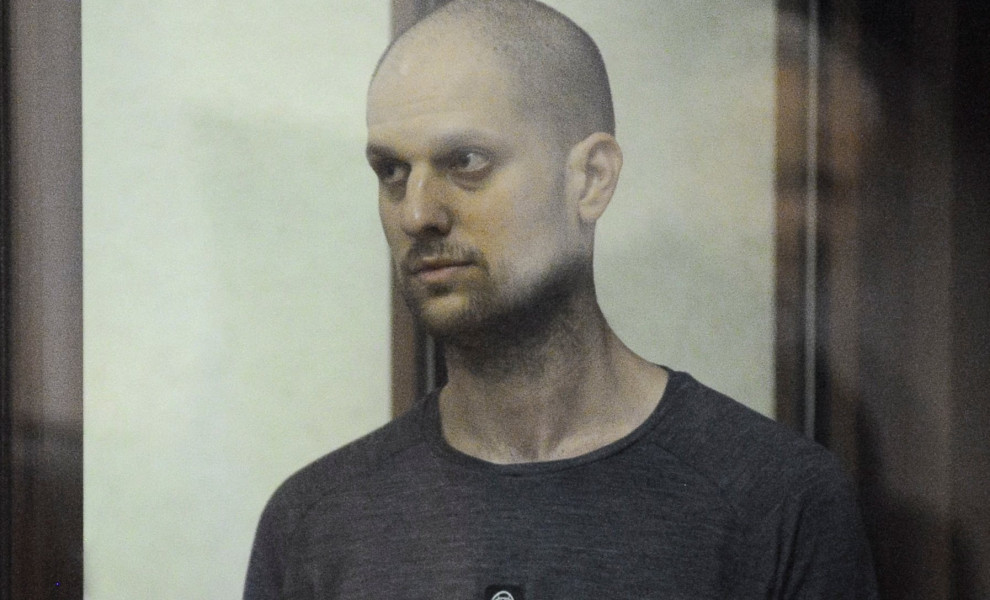 Ο Αμερικανός δημοσιογράφος στη διάρκεια της δίκης του στη Ρωσία / Reuters