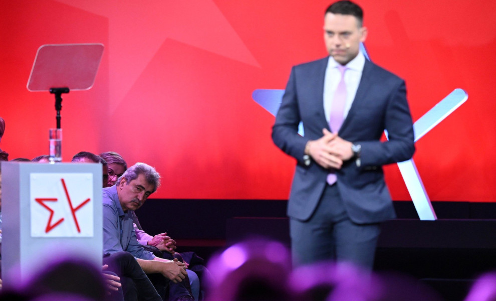 Το γάντι στον Στέφανο Κασσελάκη πετάει ο Πολάκης μετά τη διαγραφή του / Intime