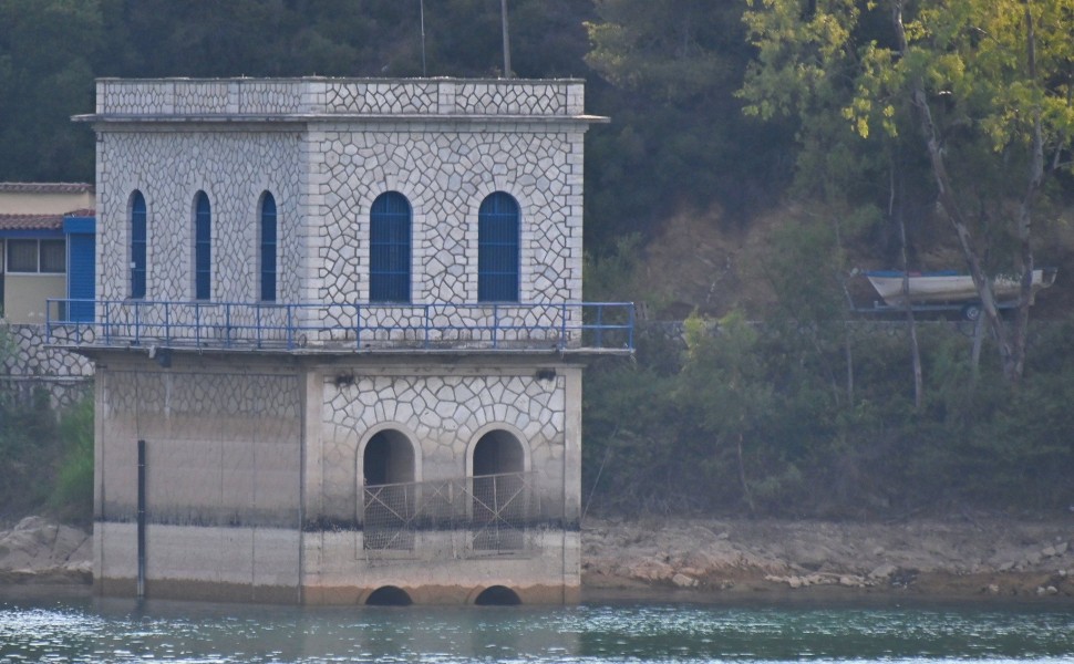 Λίμνη Μαραθώνα / Φωτ. Flash.gr - Γιάννης Κέμμος Λίμνη Μαραθώνα / Φωτ. Flash.gr - Γιάννης Κέμμος