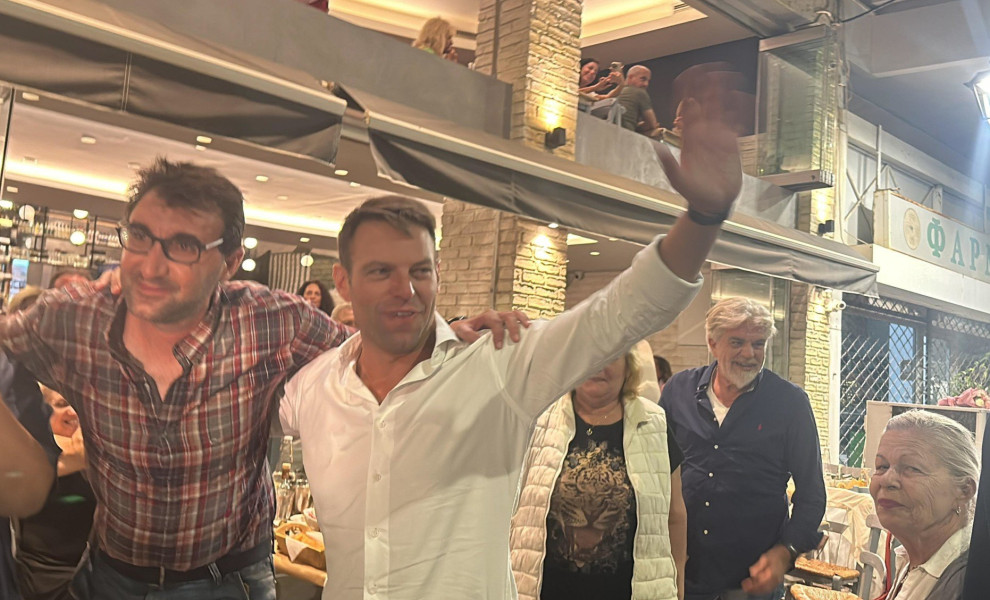 Το απόγευμα ανακοινώνει την υποψηφιότητά του ο κ. Κασσελάκης / Φωτ. από την επίσκεψή του στη Σαλαμίνα - Eurokinissi