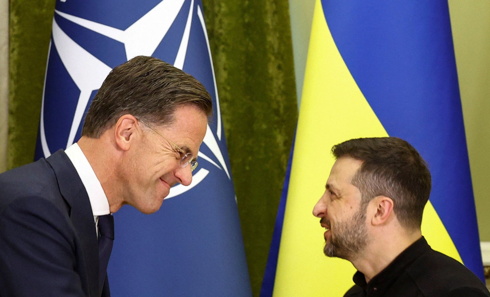 Ο Μαρκ Ρούτε και ο Βολοντίμιρ Ζελένσκυ / Reuters