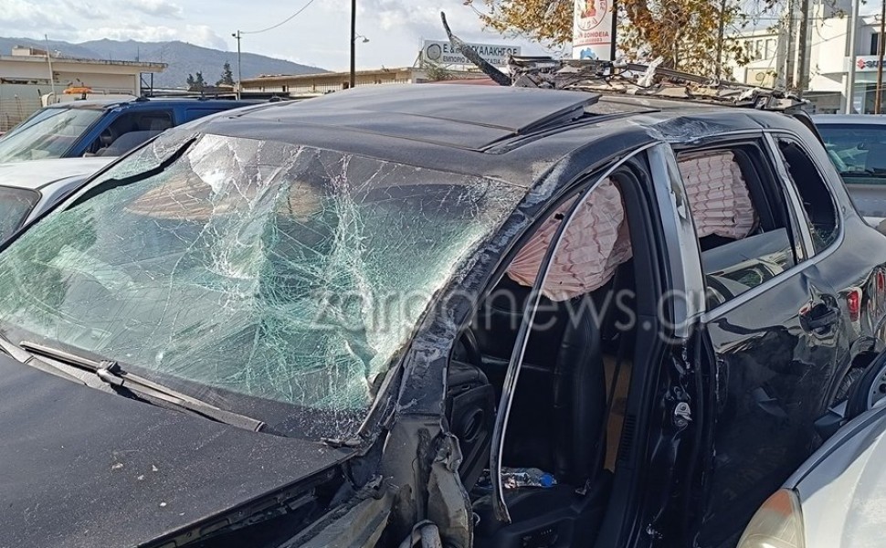 Φωτογραφία από το τροχαίο δυστύχημα στα Χανιά / Φωτ.: zarpanews.gr Φωτογραφία από το τροχαίο δυστύχημα στα Χανιά / Φωτ.: zarpanews.gr