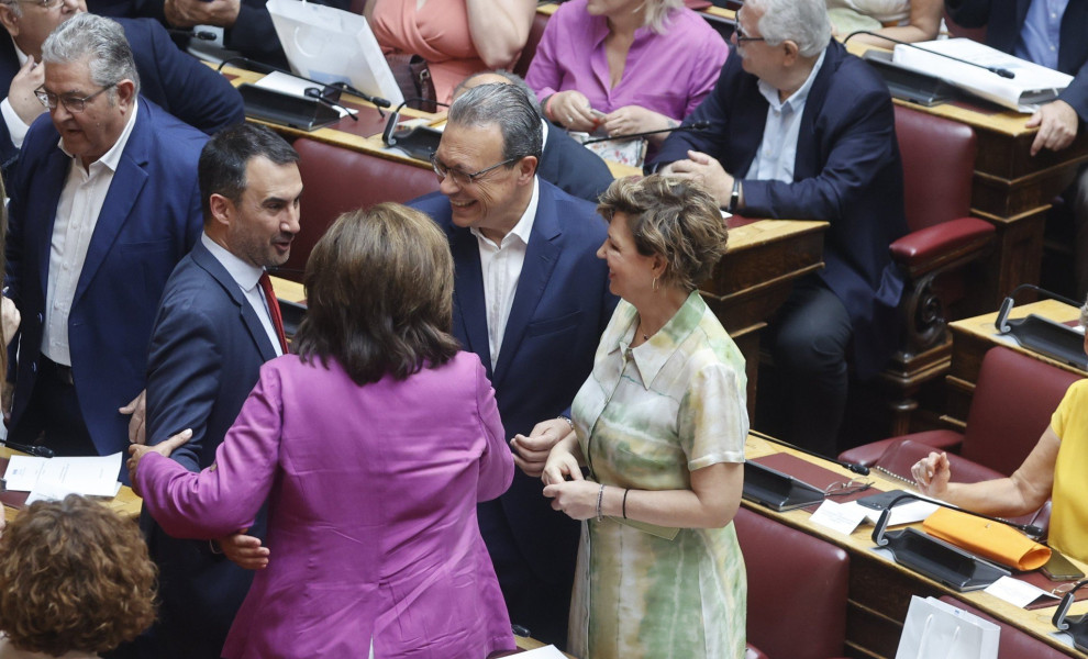 ΣΥΡΙΖΑ και Νέα Αριστερά θα συνεχίσουν το προσεκτικό πολιτικό «φλερτ» που στο βάθος έχει και επιστροφή στελεχών στην Κουμουνδούρου / Αρχείο Eurokinissi