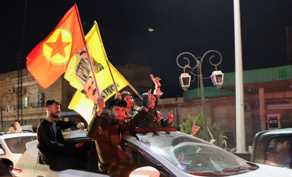 Οι Συριακές Δημοκρατικές Δυνάμεις (SDF) υπέγραψαν συμφωνία με τους Κούρδους για την ενσωμάτωσή τους στους κρατικούς θεσμούς της Συρίας / Reuters