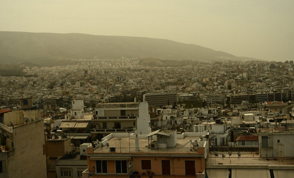 Αφρικανική σκόνη στην Αθήνα / Eurokinssi